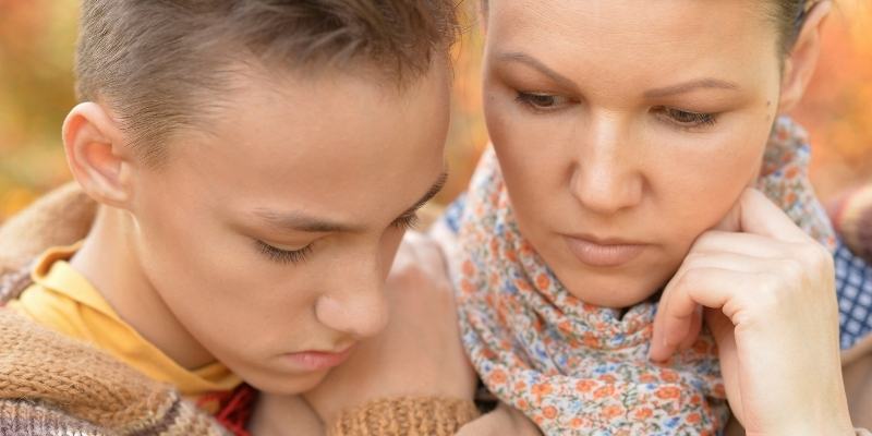 Yetişkinlikte Otizm Belirtileri 