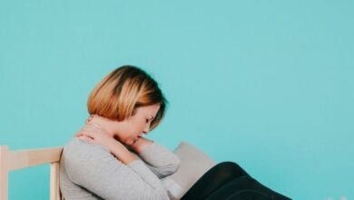 Psikosomatik Nedir? Hastalıklar, Belirtiler ve Tedavi Yöntemleri