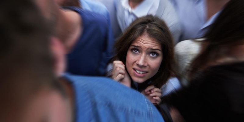 Panik Atak Belirtileri Nelerdir? Neden Ortaya Çıkar?